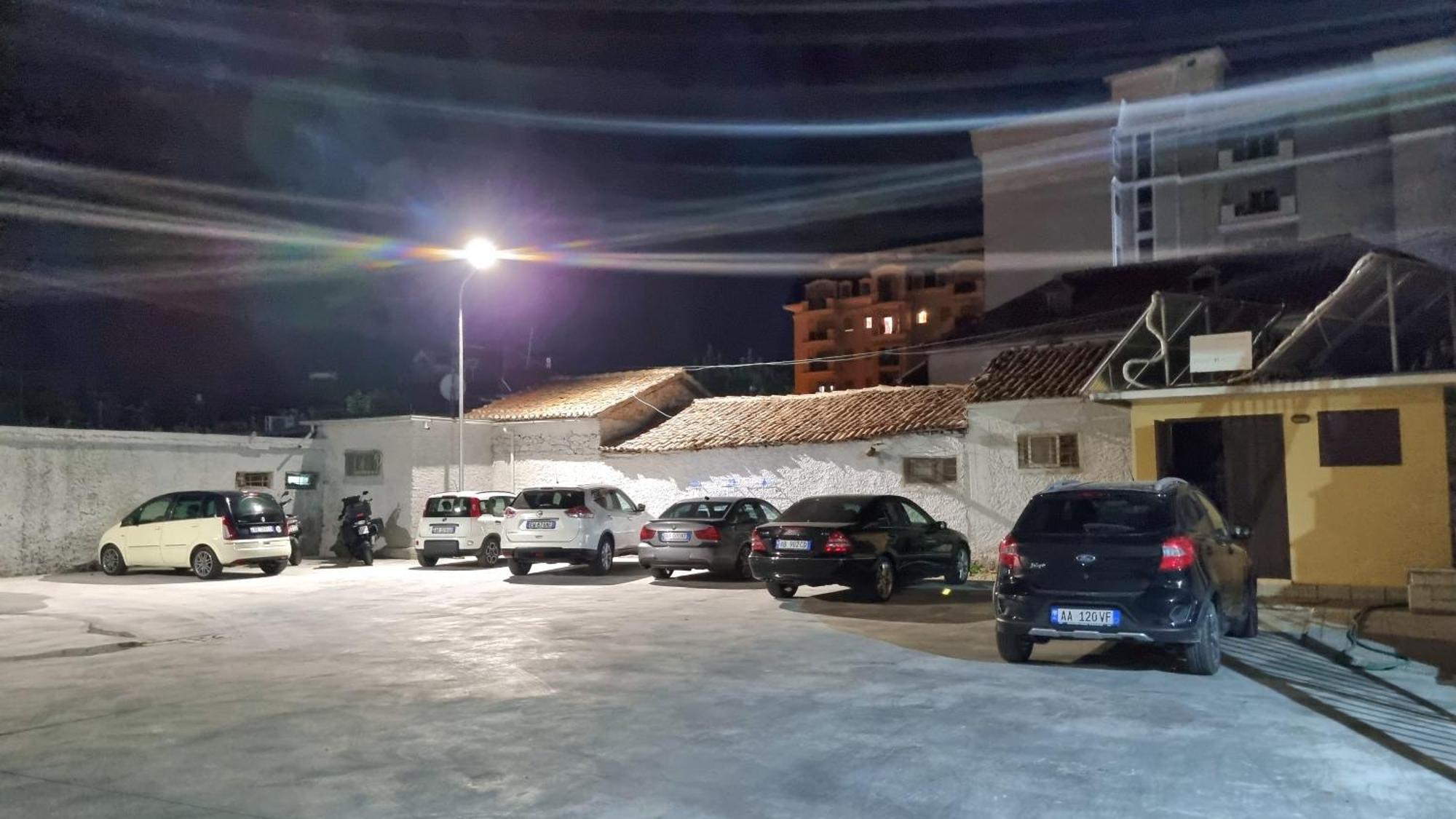 Alko Hotel Shkoder Exterior photo