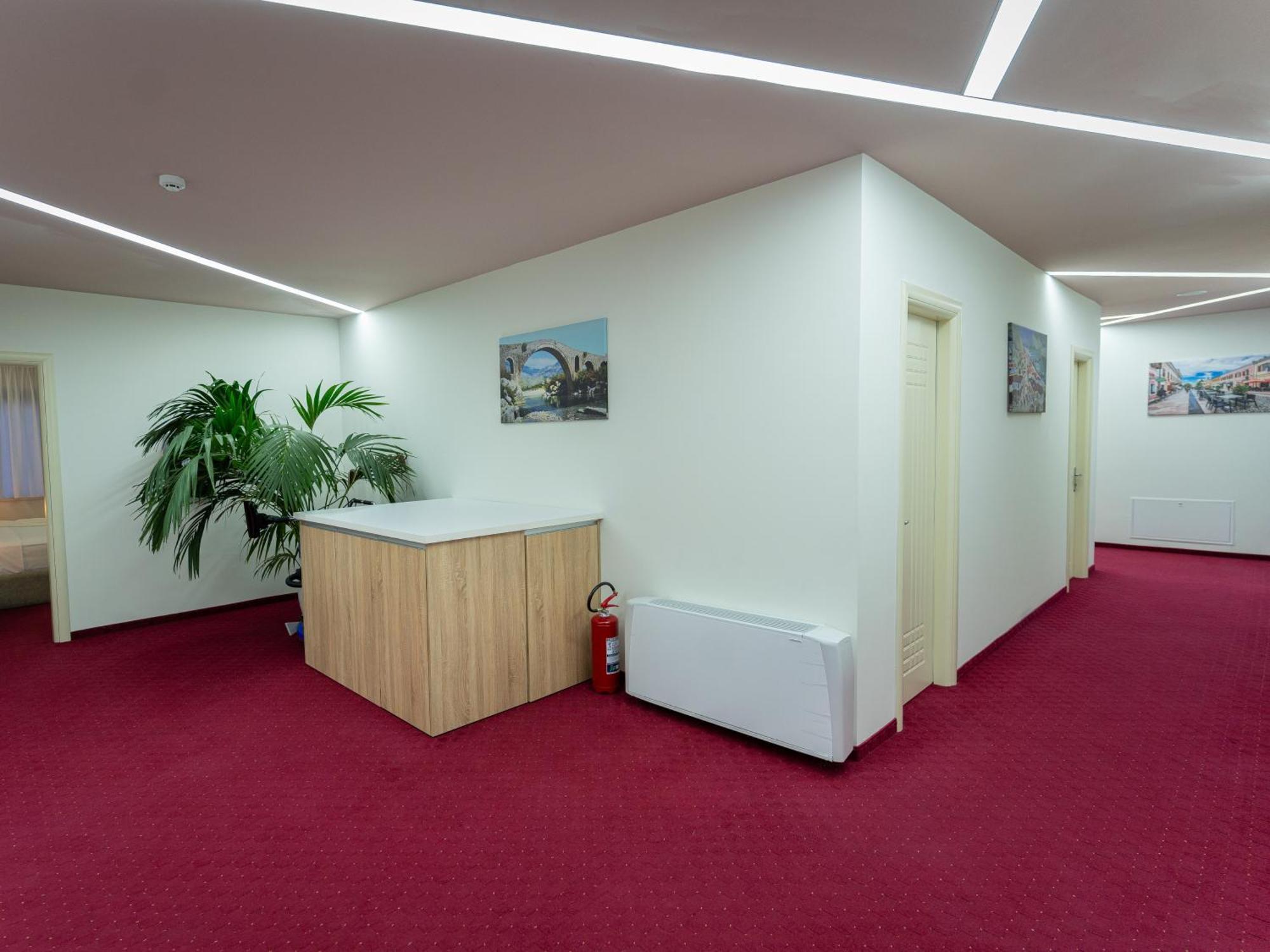 Alko Hotel Shkoder Exterior photo