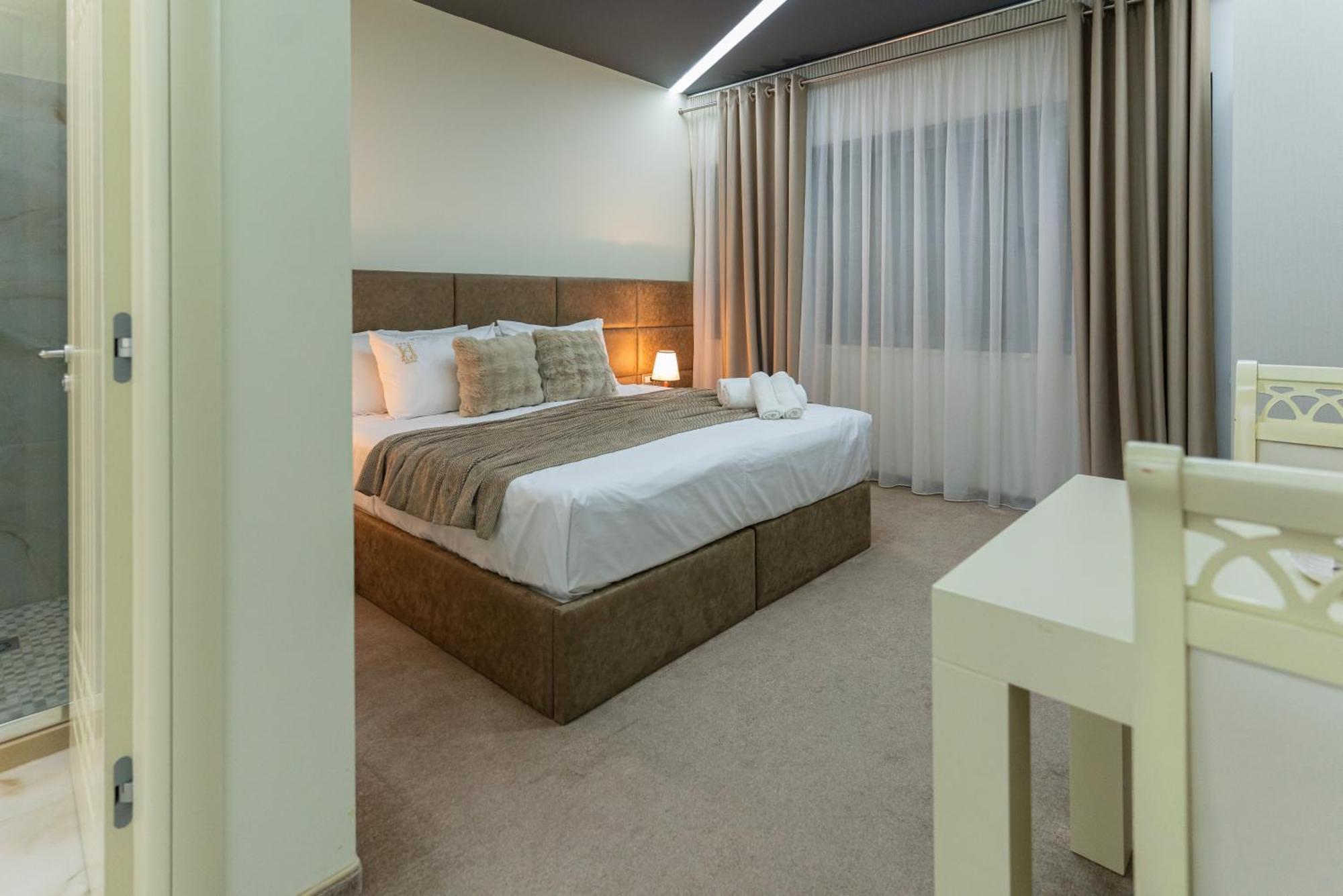 Alko Hotel Shkoder Exterior photo