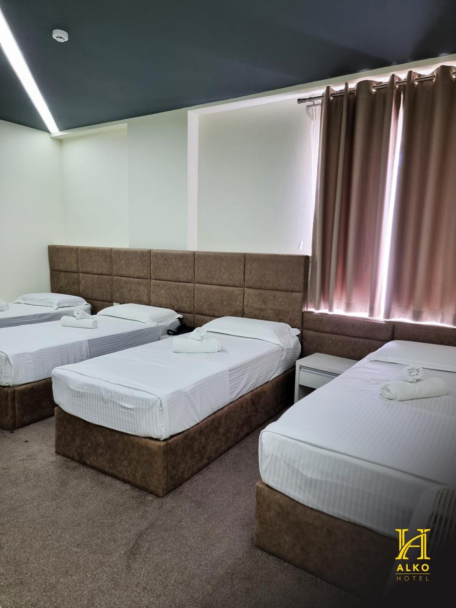 Alko Hotel Shkoder Exterior photo